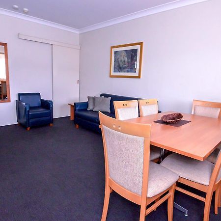 Narellan Motor Inn Exterior photo